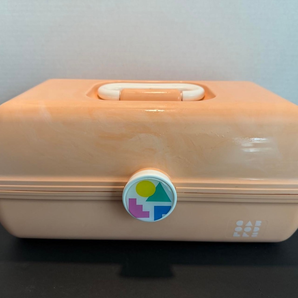 Caboodle Make Up Container W/Mirror